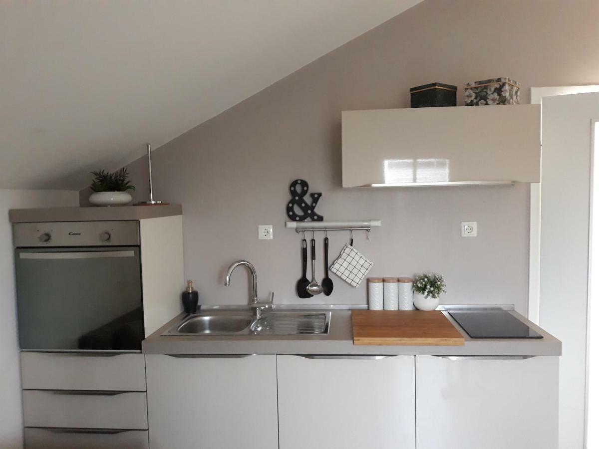 Apartma Solmar เมดูลิน ภายนอก รูปภาพ