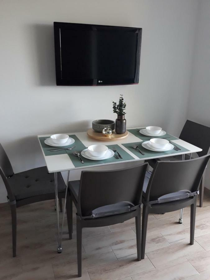 Apartma Solmar เมดูลิน ภายนอก รูปภาพ